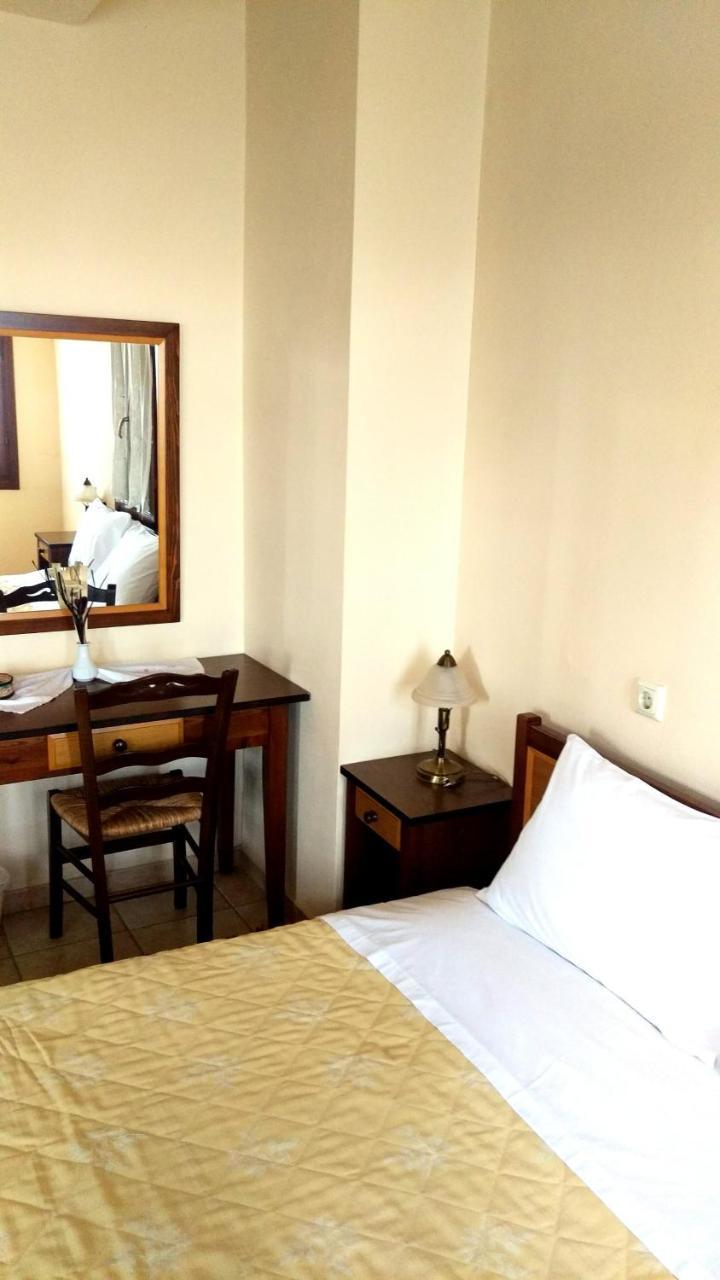 Kissos Rooms Room photo